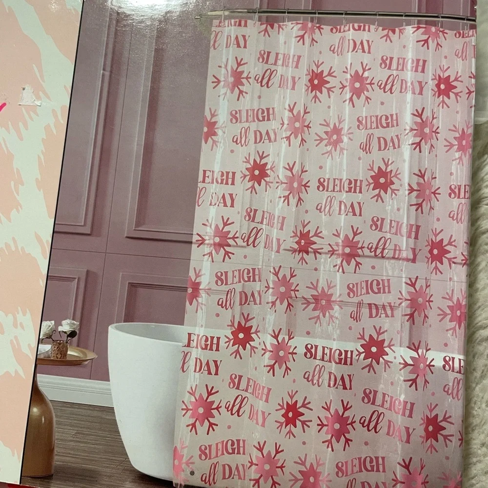 NWT Betsey Johnson Pink Christmas Snowflake “Sleigh All Day” PEVA Shower Liner